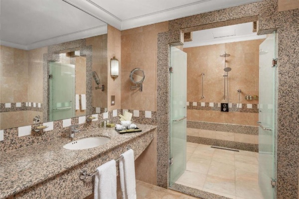 Madinah Hilton Hotel image 105